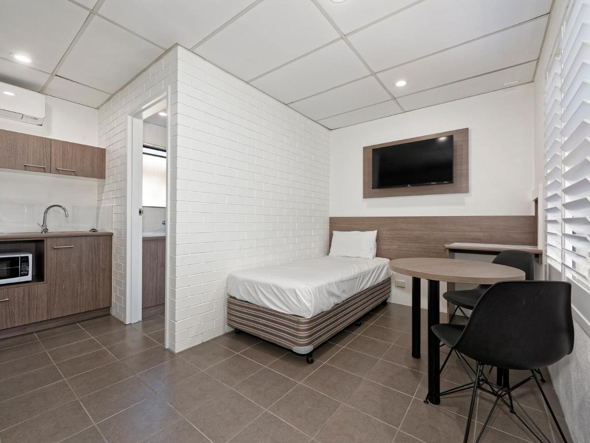 Chalet Motor Inn Μπούνταμπεργκ Εξωτερικό φωτογραφία