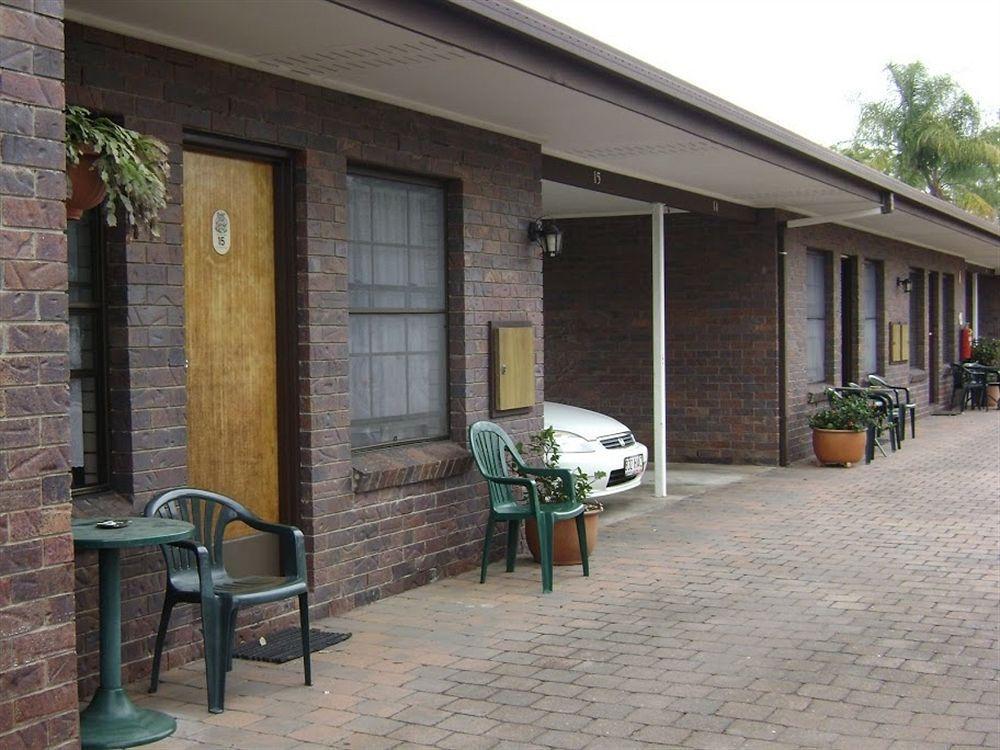 Chalet Motor Inn Μπούνταμπεργκ Εξωτερικό φωτογραφία