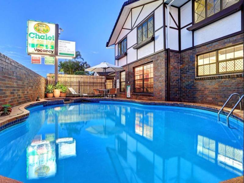 Chalet Motor Inn Μπούνταμπεργκ Εξωτερικό φωτογραφία