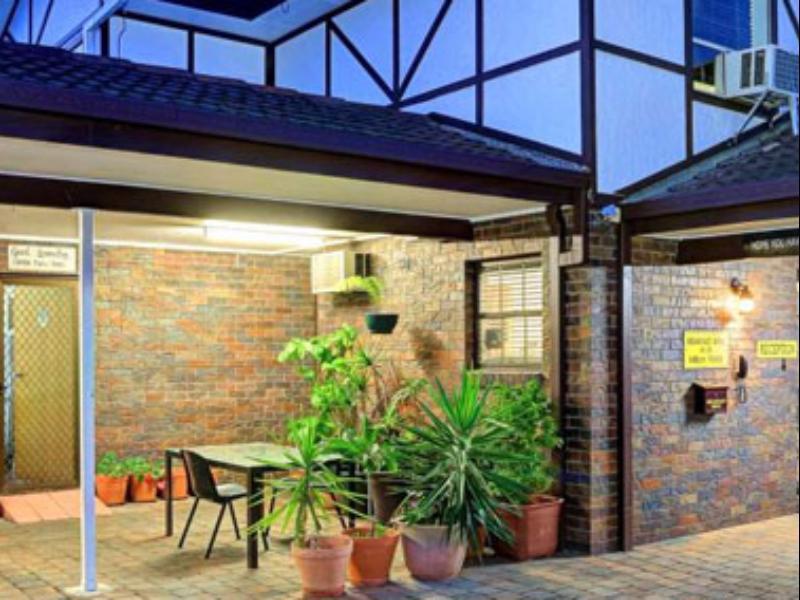 Chalet Motor Inn Μπούνταμπεργκ Εξωτερικό φωτογραφία