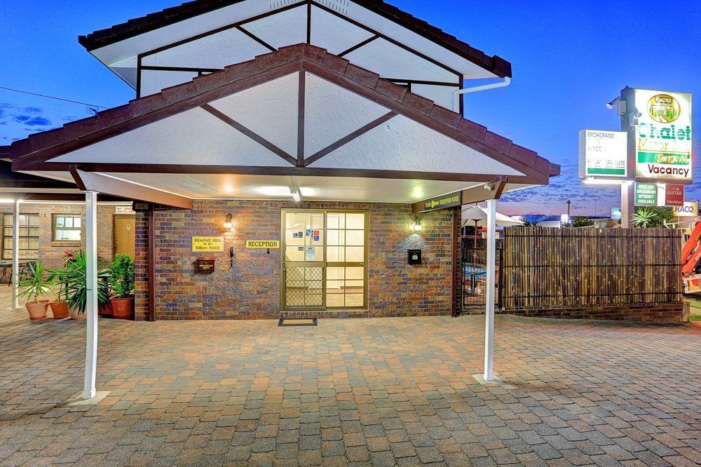 Chalet Motor Inn Μπούνταμπεργκ Εξωτερικό φωτογραφία