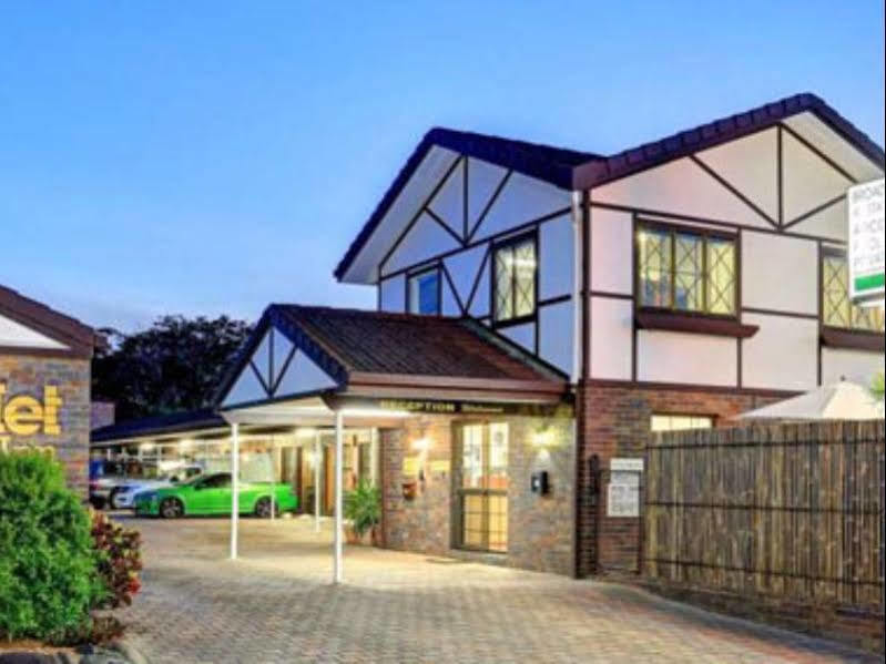 Chalet Motor Inn Μπούνταμπεργκ Εξωτερικό φωτογραφία